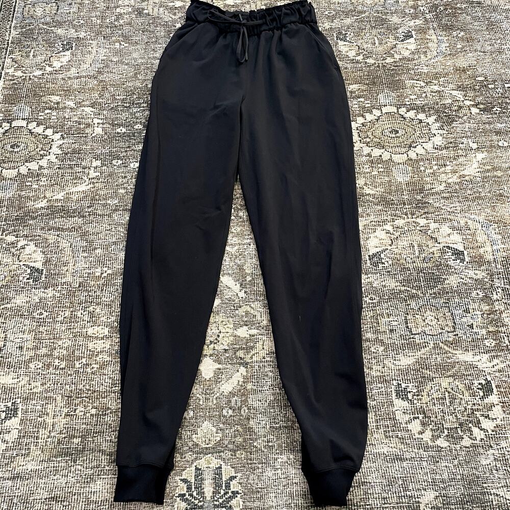 Lululemon Stretch High-Rise Jogger Black Womens Size 2